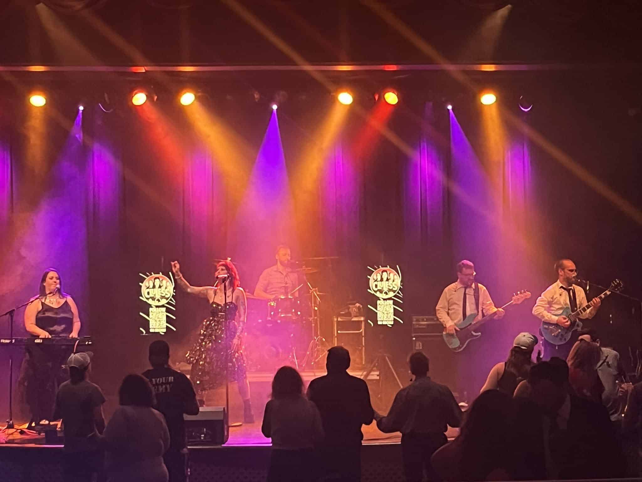 CLUless band